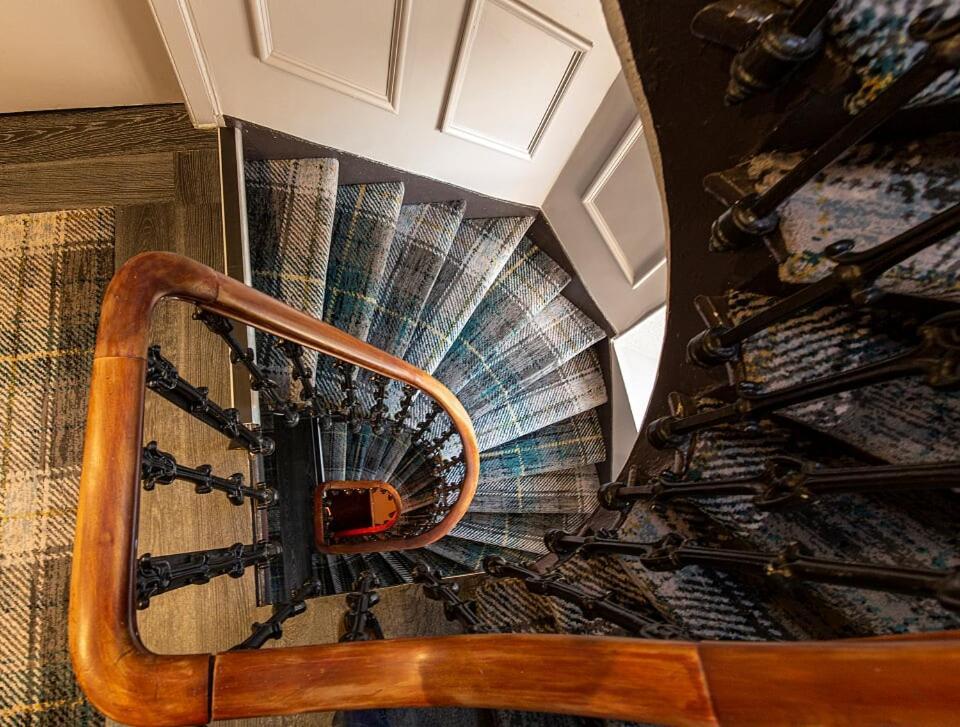 Hotel The Whisky Vaults Oban Exterior foto